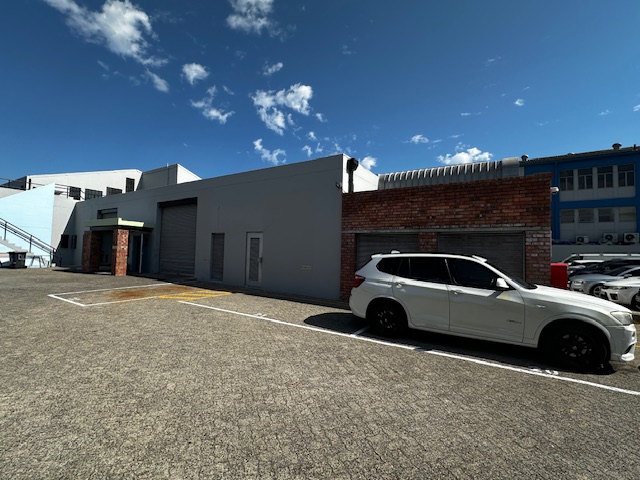 To Let Commercial Property for Rent in Maitland Western Cape
